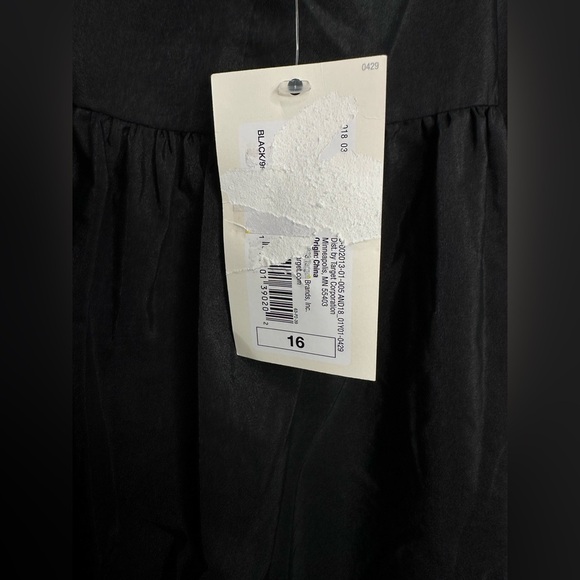 Wild Fable Black Dres Women’s Size 16 Straps Open Back With Bow & Pockets - Picture 9 of 9